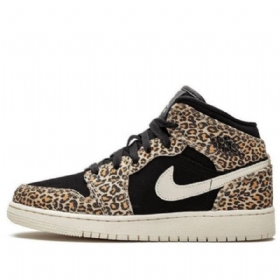Nike Air Jordan 1 Mid Tops Se Gs Basketball Sko Til Mænd Leopard