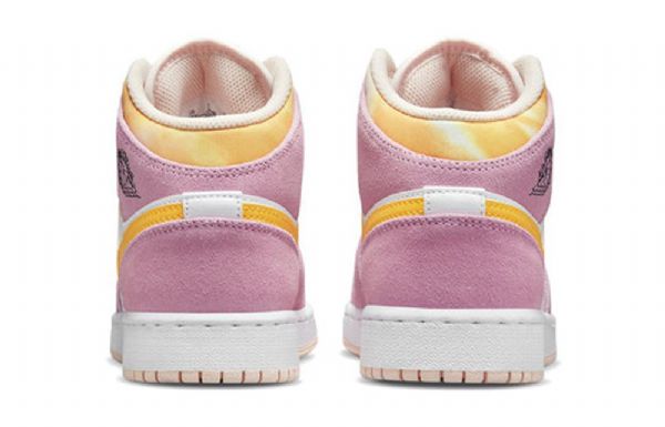 Nike Air Jordan 1 Mid Tops Se Gs Basketball Sko Til Mænd Lyserød