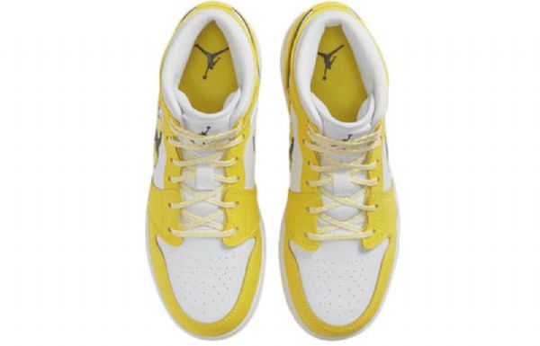 Nike Air Jordan 1 Mid Tops Se Gs Basketball Sko Til Mænd Lyserød Gul