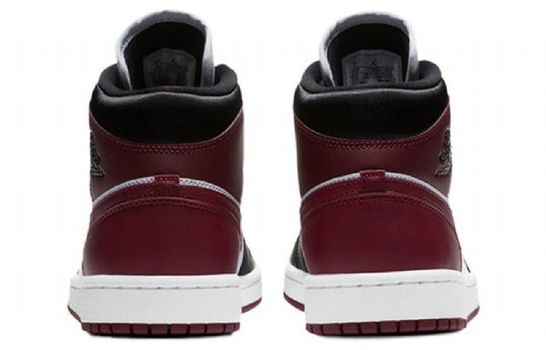 Nike Air Jordan 1 Mid Tops Se Retro Basketball Sko Til Damer Guld