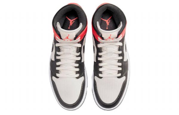 Nike Air Jordan 1 Mid Tops Se Retro Basketball Sko Til Damer Sort Rød