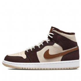 Nike Air Jordan 1 Mid Tops Se Retro Basketballsko Til Kvinder Flødeskum Mørkebrun Chokolade