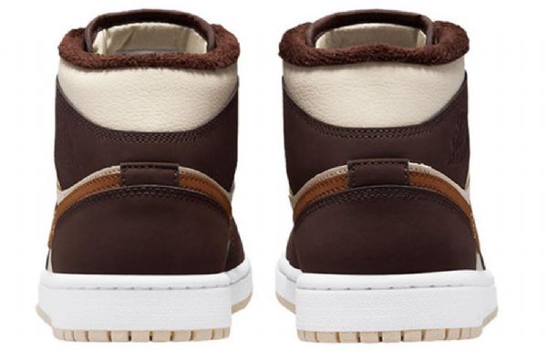 Nike Air Jordan 1 Mid Tops Se Retro Basketballsko Til Kvinder Flødeskum Mørkebrun Chokolade