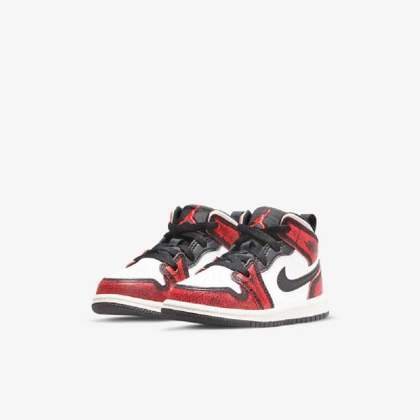 Nike Air Jordan 1 Mid Tops Se Sko Til Børn Sort Hvid