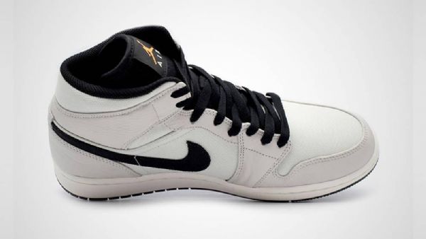 Nike Air Jordan 1 Mid Tops Se Sko Til Mænd Beige Sort