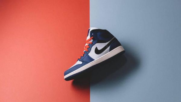 Nike Air Jordan 1 Mid Tops Se Sko Til Mænd Blå Sort