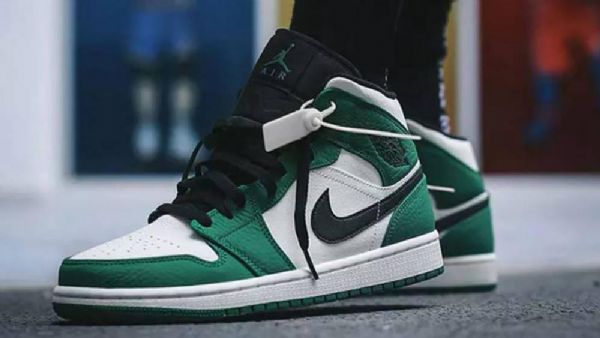 Nike Air Jordan 1 Mid Tops Se Sko Til Mænd Grøn Sort