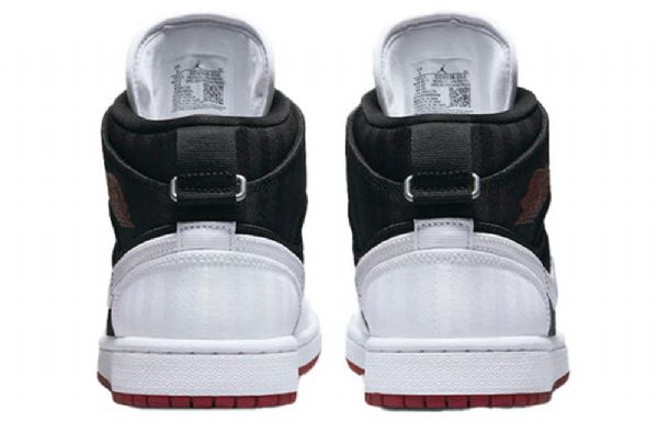 Nike Air Jordan 1 Mid Tops Se Utility Retro Basketball Sko Til Damer Hvid Sort Rød