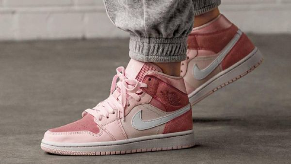 Nike Air Jordan 1 Mid Tops Shades Of Summer Sko Til Mænd Lyserød