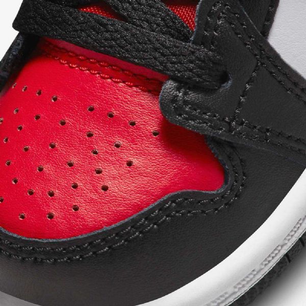 Nike Air Jordan 1 Mid Tops Sko Til Børn Sort Hvid Rød