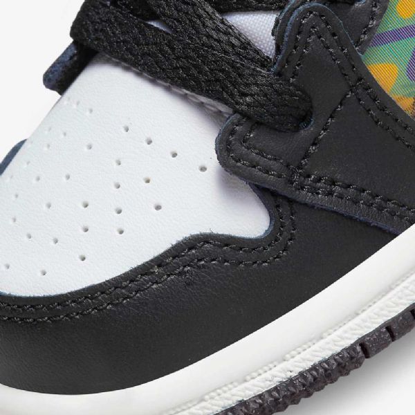 Nike Air Jordan 1 Mid Tops Sko Til Børn Sort Rød Mørk