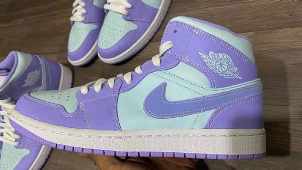 Nike Air Jordan 1 Mid Tops Sko Til Mænd Blå Lilla