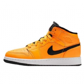 Nike Air Jordan 1 Mid Tops Sko Til Mænd Guld Sort