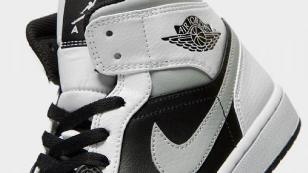 Nike Air Jordan 1 Mid Tops Sko Til Mænd Sort Grå