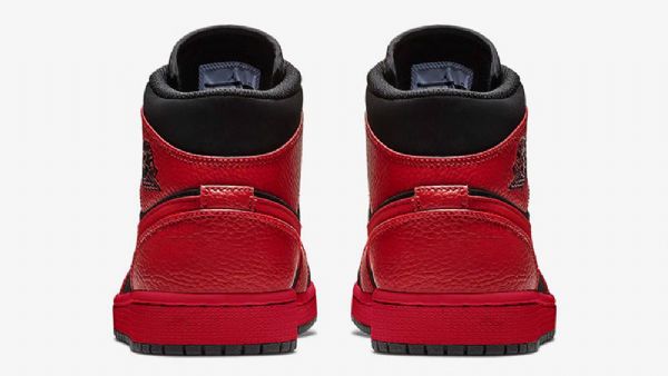 Nike Air Jordan 1 Mid Tops Sko Til Mænd Sort Rød