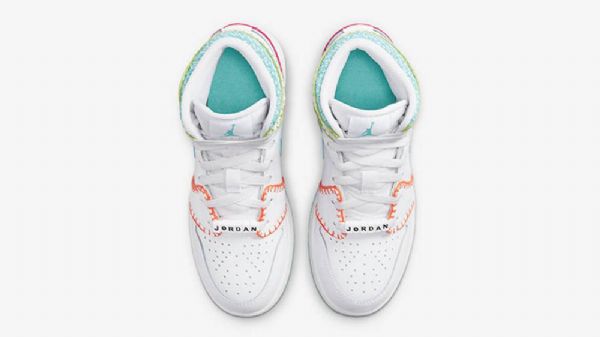 Nike Air Jordan 1 Mid Tops Strik Gs Sko Til Damer Hvid Flerfarvet