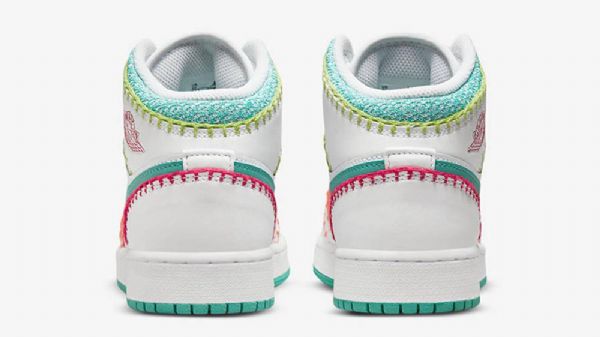 Nike Air Jordan 1 Mid Tops Strik Gs Sko Til Damer Hvid Flerfarvet