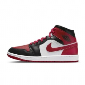 Nike Air Jordan 1 Mid Tops Wide Toe Sko Til Damer Sort Hvid Bourgogne