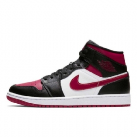 Nike Air Jordan 1 Mid Tops Wide Toe Sko Til Damer Sort Rød