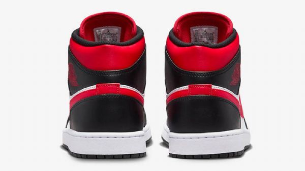 Nike Air Jordan 1 Mid Tops Wide Toe Sko Til Mænd Sort Hvid Rød