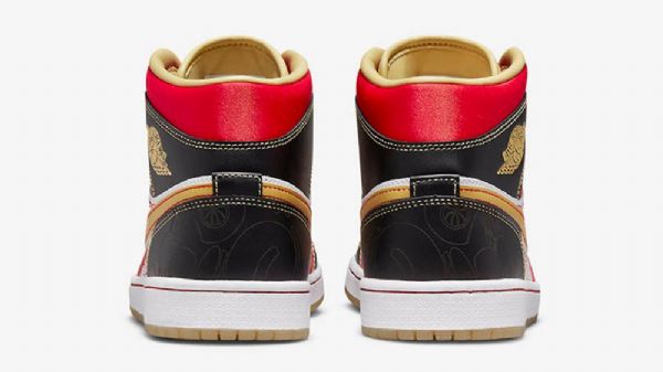 Nike Air Jordan 1 Mid Tops Xq Dust Sko Til Damer Hvidguld