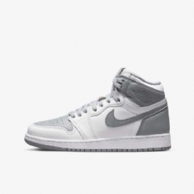 Nike Air Jordan 1 Retro High Tops Og Sko Til Børn Grå Hvid