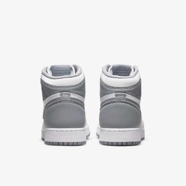 Nike Air Jordan 1 Retro High Tops Og Sko Til Børn Grå Hvid