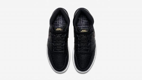 Nike Air Jordan 1 Retro High Tops Og Sko Til Mænd Sort Guld
