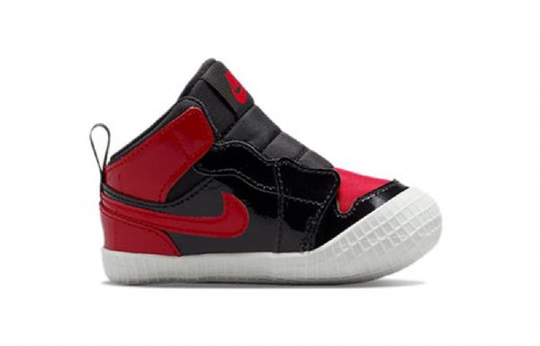 Nike Air Jordan 1 Retro High Tops Og Vuggesko Til Børn Hvid Rød