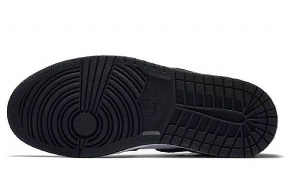 Nike Air Jordan 1 Retro Høje Overdele Og Basketball Sko Til Damer Sort Hvid