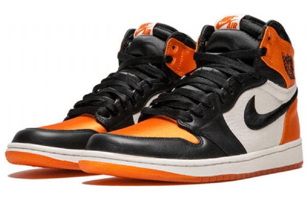 Nike Air Jordan 1 Retro Høje Overdele Og Basketball Sko Til Damer Sort Orange
