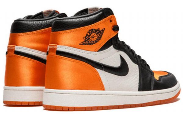 Nike Air Jordan 1 Retro Høje Overdele Og Basketball Sko Til Damer Sort Orange