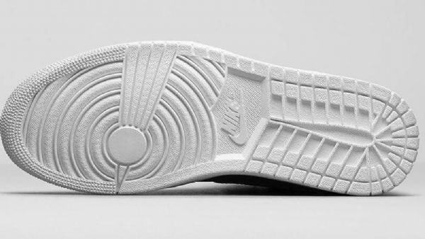 Nike Air Jordan 1 Retro Høje Overdele Og Mandagssko Til Mænd Sort