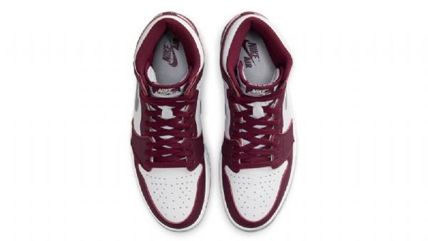 Nike Air Jordan 1 Retro Høje Toppe Og Sko Til Damer Bourgogne Hvid