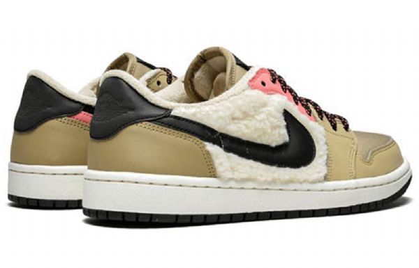 Nike Air Jordan 1 Retro Low Toppe Fleece Basketball Sko Til Damer Beige