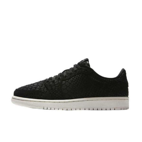 Nike Air Jordan 1 Retro Low Toppe Ingen Swoosh Sko Til Mænd Sort