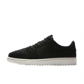 Nike Air Jordan 1 Retro Low Toppe Ingen Swoosh Sko Til Mænd Sort