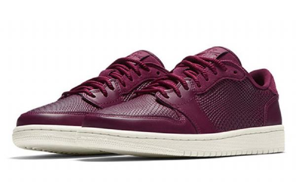 Nike Air Jordan 1 Retro Low Toppe Ns Basketball Sko Til Damer Burgundy
