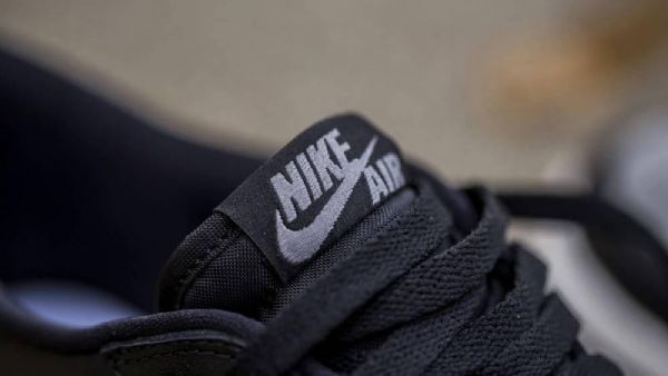 Nike Air Jordan 1 Retro Low Toppe Og Shadow Sko Til Mænd Sort Grå