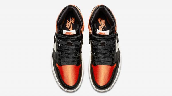 Nike Air Jordan 1 Satin Shatteredboard Sko Til Damer Orange Sort