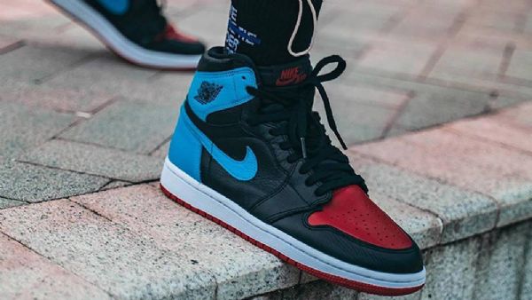 Nike Air Jordan 1 Unc To Chicago Sko Til Mænd Sort Blå