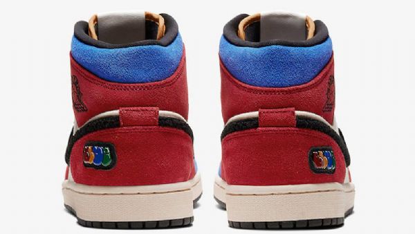 Nike Blå The Great Jordan 1 Mid Tops Fearless Sko Til Dame Flerfarvet