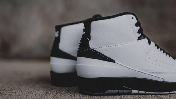 Nike Air Jordan 2 Retro Wing It Sko Til Mænd Hvid Sort