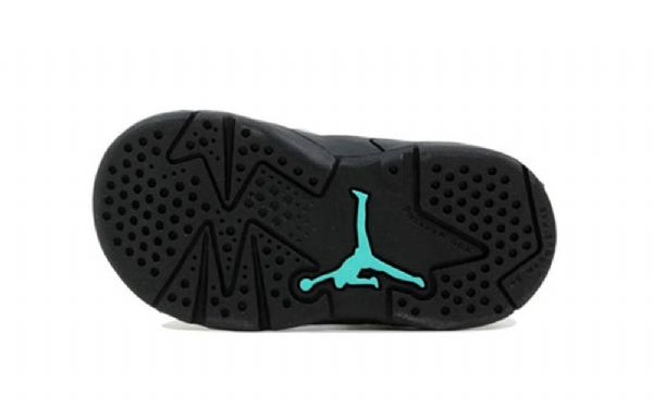 Nike Air Jordan 6 Retro Bt Basketball Sko Til Børn Hvid Sort