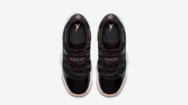 Nike Air Jordan 11 Low Toppe Bleget Gg Sko Til Mænd Sort