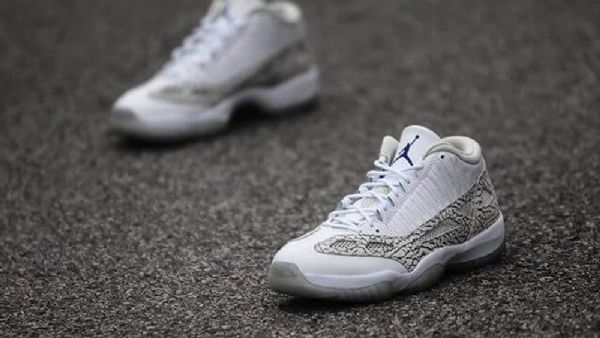 Nike Air Jordan 11 Low Tops Dvs Koboltsko Til Mænd Hvid