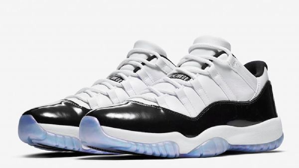 Nike Air Jordan 11 Low Tops Påskesko Til Mænd Hvid Sort