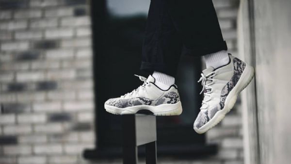 Nike Air Jordan 11 Low Tops Sko Til Mænd Khaki