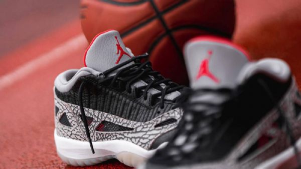 Nike Air Jordan 11 Low Tops Sko Til Mænd Sort