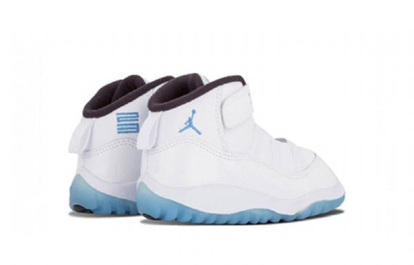 Nike Air Jordan 11 Retro Basketball Sko Til Børn Blå